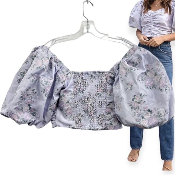 NWT Express Lavender Purple Floral Short Puff Sleeve Ruched Cropped Top Size XS - Picture 5 of 10